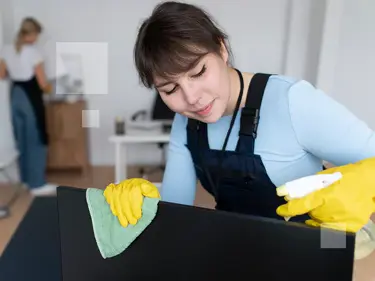 Schoonmaak vacatures jij uitzendbureau - schoonmaker